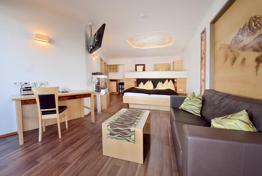 Hotel Gartnerkofel Sonnenalpe Nassfeld Luaran gambar